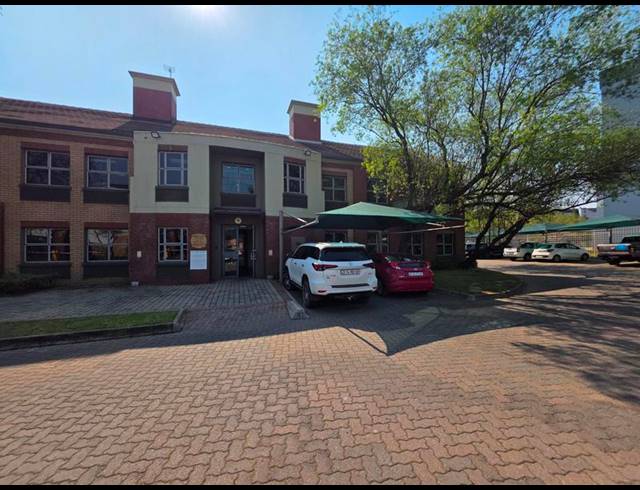 BUSINESS PROPERTY TO RENT IN MENLYN
